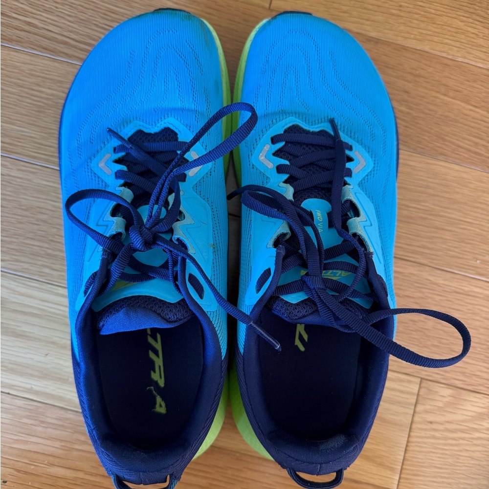 Altra FWD VIA Running Shoes - size 9.5 - Picture 2 of 5
